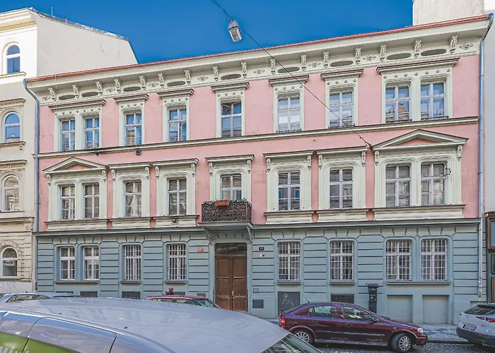 Flat Near Castle Stylish & Prime Location 5 Appartement Prague