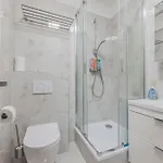 Flat Near Castle Stylish & Prime Location 5