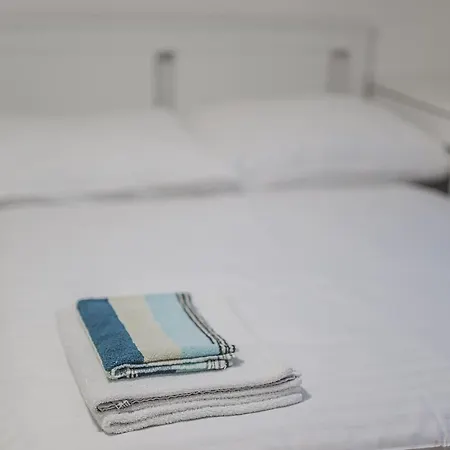 Apartamento Flat Near Castle Stylish & Prime Location 5