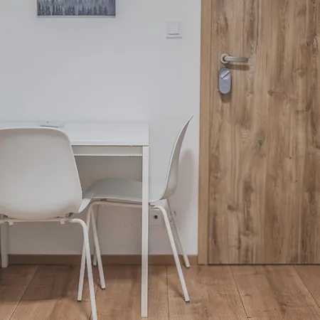 Flat Near Castle Stylish & Prime Location 5 Apartamento